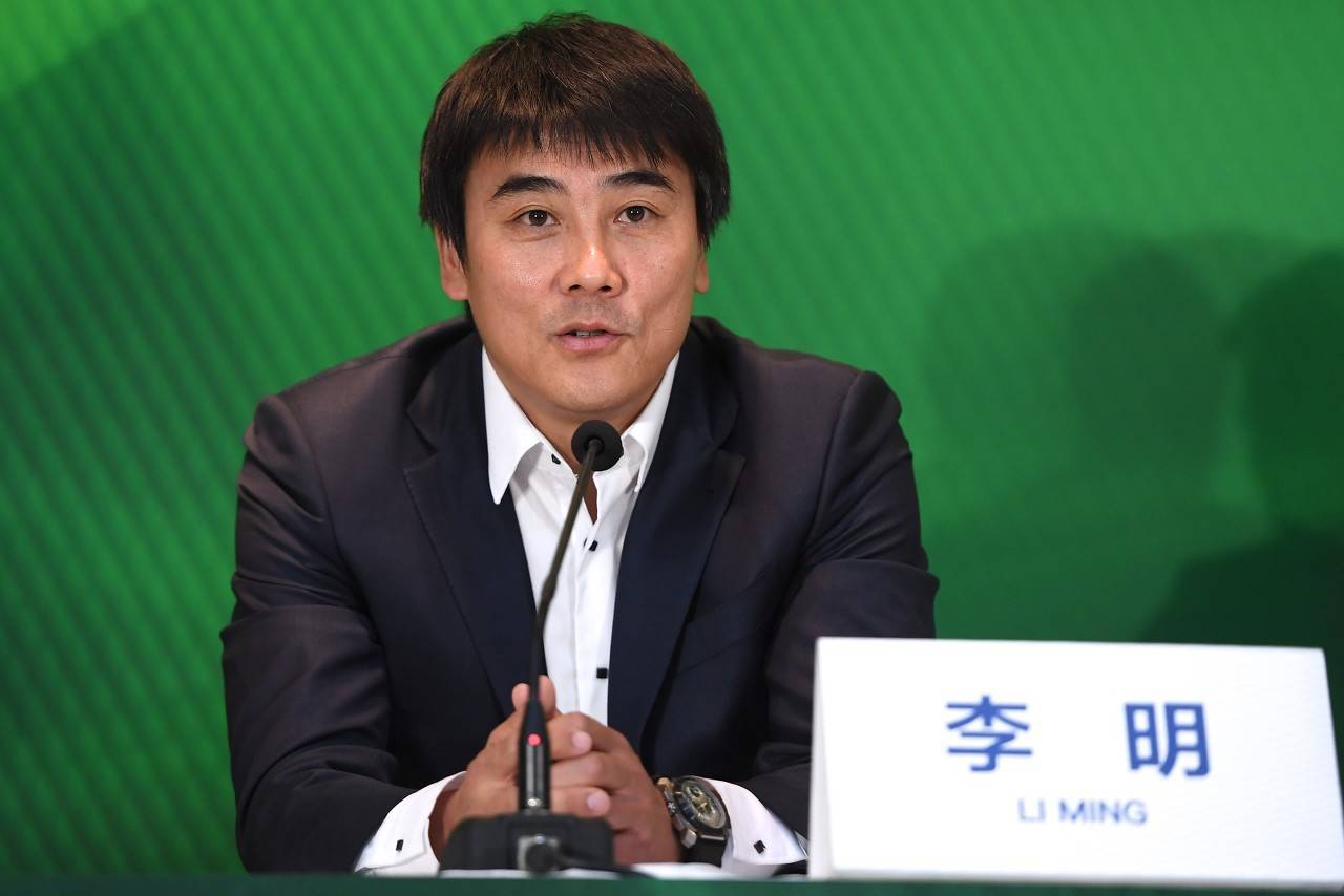 华为手机设定开关机:北青：国安总经理李明再赴欧洲引援 主要目标喀麦隆中卫恩加德久