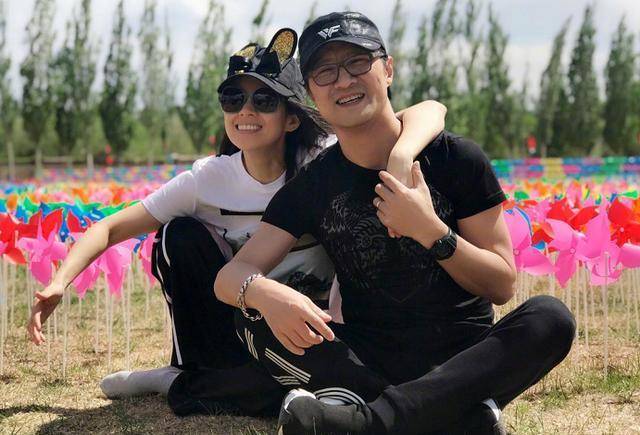 苹果11拍照片高级版:汪峰15岁女儿罕晒照，身材火辣，现身高级游艇却被嘲不像好人！
