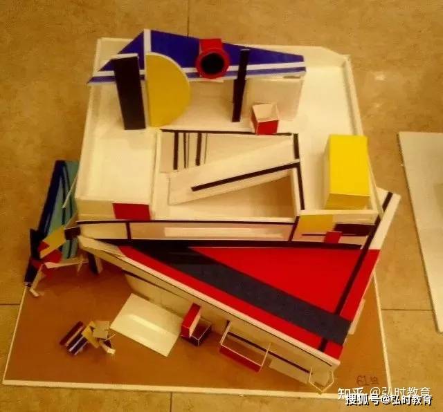 少儿版经典小苹果
:【教·课程】∣《少儿美术教育研究》