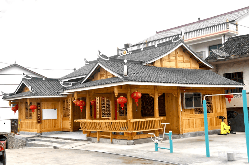 西瓜美居苹果版
:湖南新邵：“四位一体”打造“富村山居图”