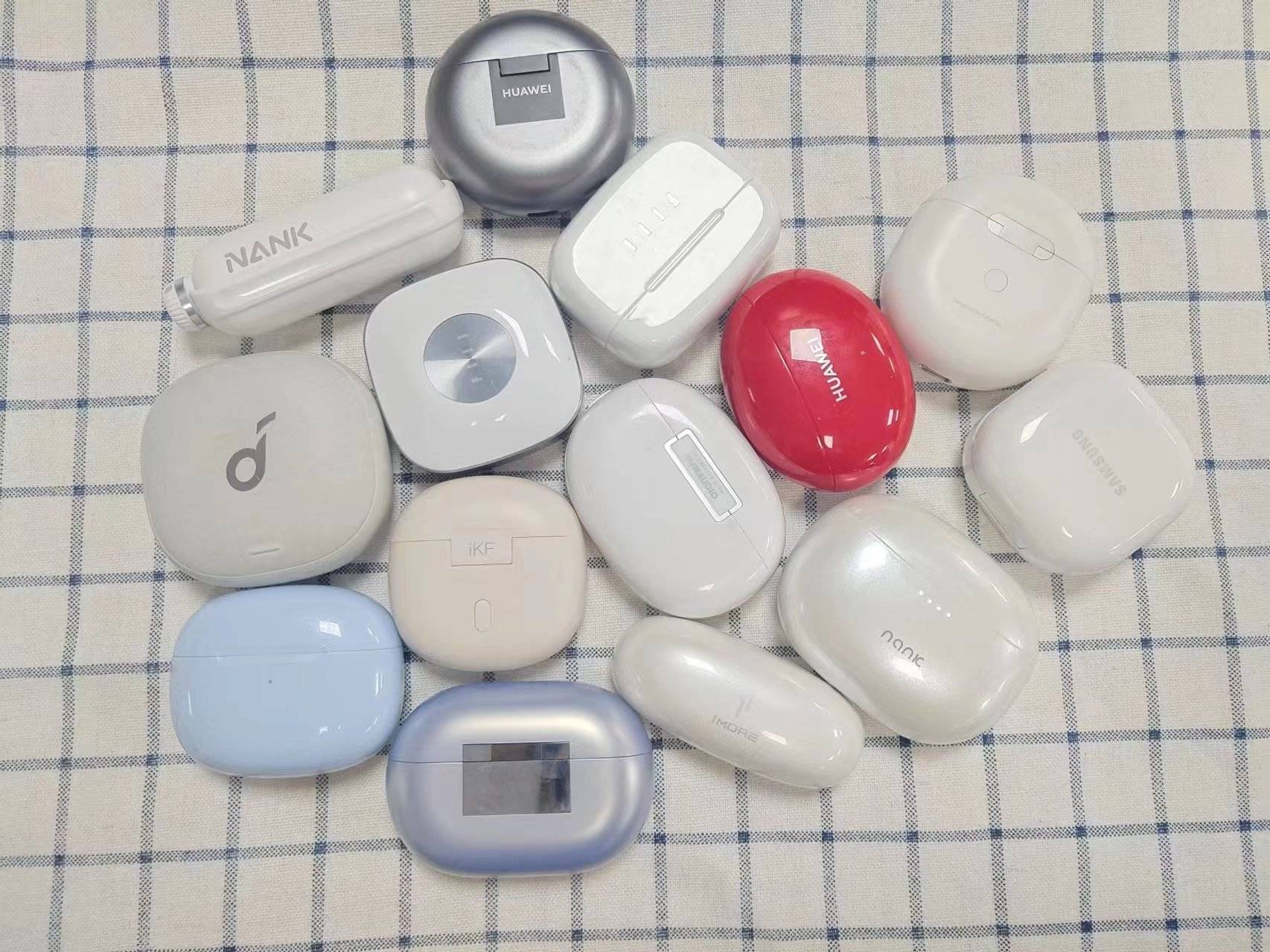 苹果8啥版便宜好用:啥牌子的蓝牙耳机经济好用？无线耳机便宜好用的品牌推荐