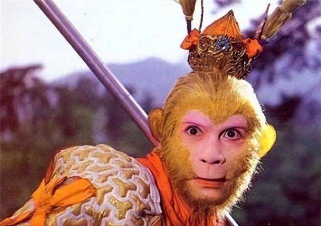 画戟之兵苹果版:孙悟空不识货，龙宫借宝他只选了金箍棒，却错过了一件更牛的兵器