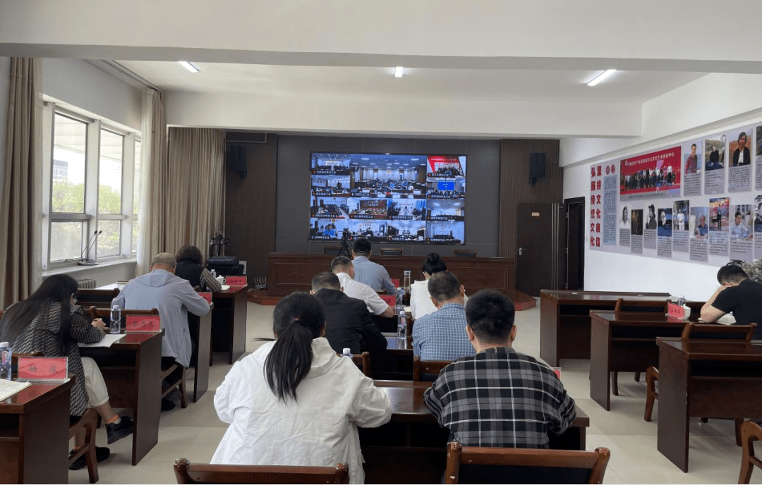 久久小说下载网手机版:【工会动态】自治区总工会召开“旗县级工会加强年”专项工作半年推进视频会，市总进行交流发言