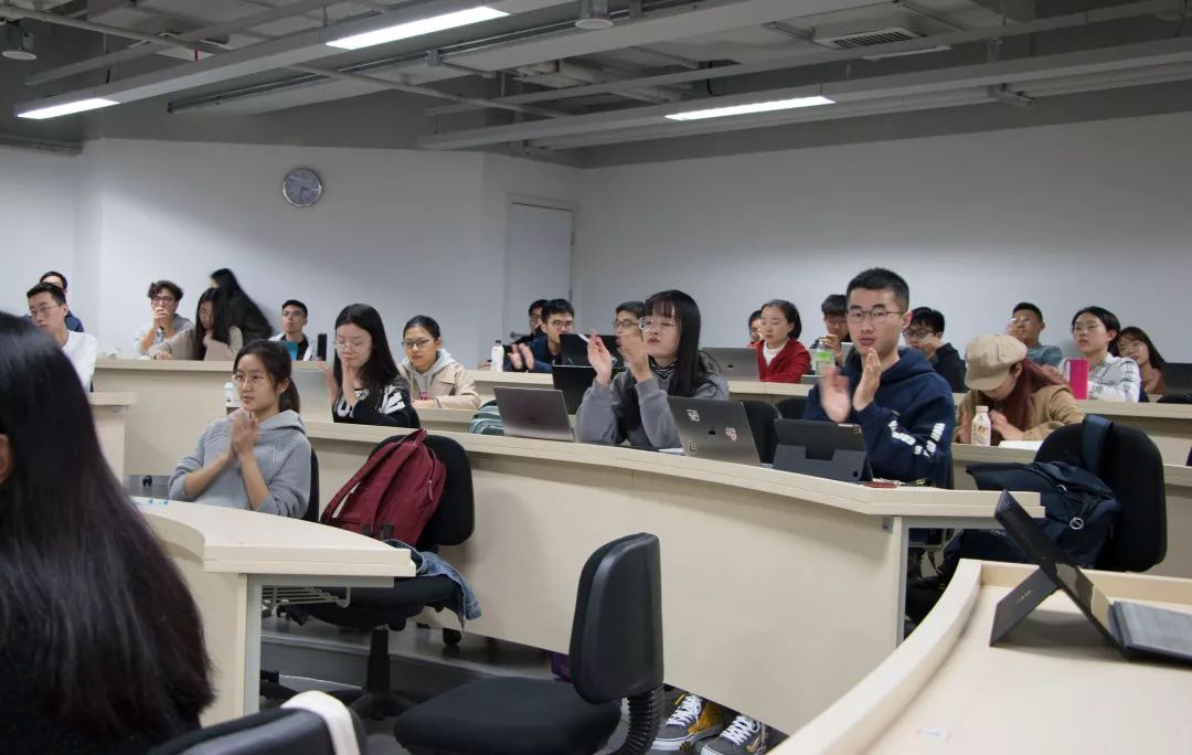 人人影视官方移动客户端樱花私人影视剧免费韩剧q-第2张图片-太平洋在线下载