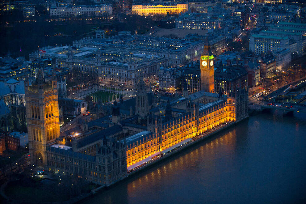 英伦大厦客户端英伦世家窗帘官网-第2张图片-太平洋在线下载
